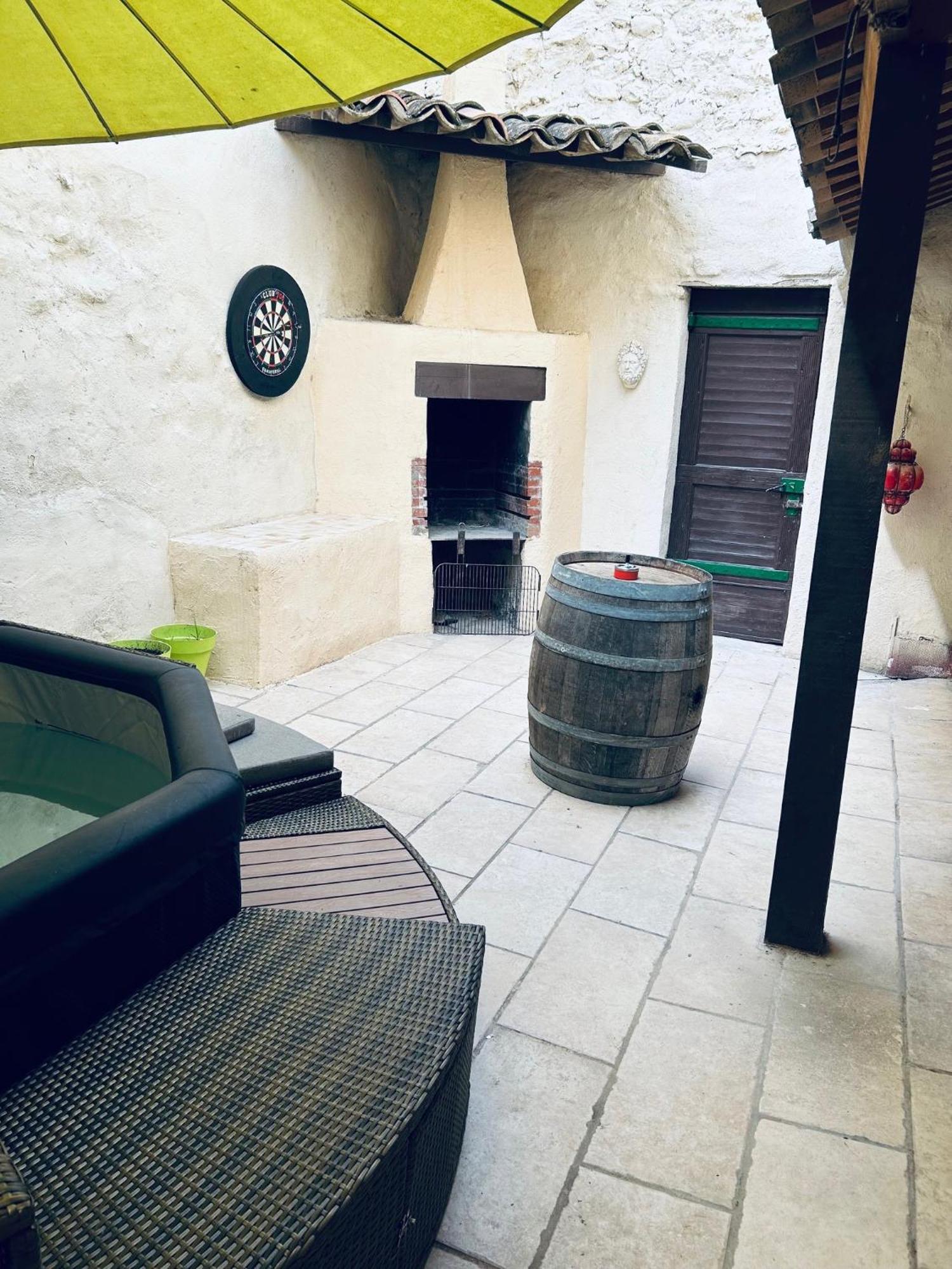 Bed and Breakfast La Babayaga à Capestang Extérieur photo